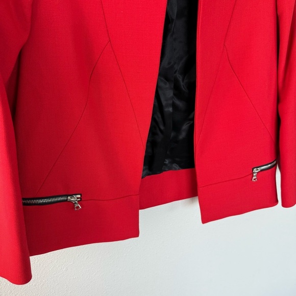 Sandro Red Notched Collar Open Structured Waist Length Boxy Blazer Women Size 8 - Picture 3 of 13